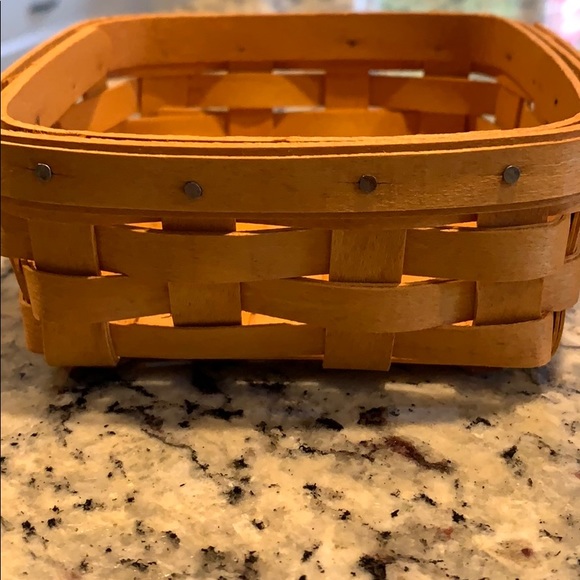 Collectors Longaberger Basket - Picture 2 of 8